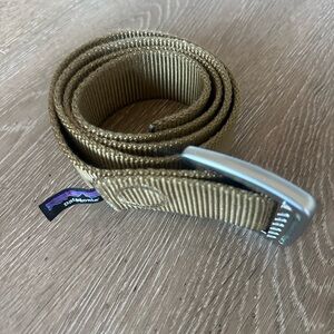 Patagonia gold technical Belt with Silver Buckle